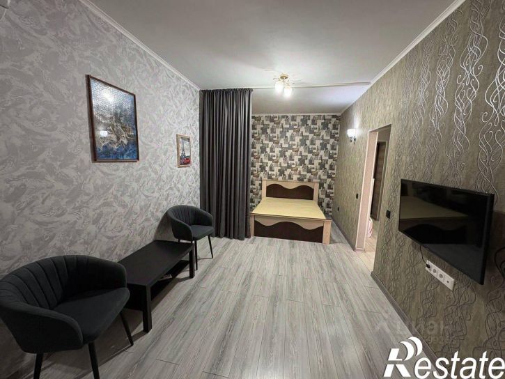 1-комн квартира улица имени Сергея Есенина, 84Б,  д. 84Б