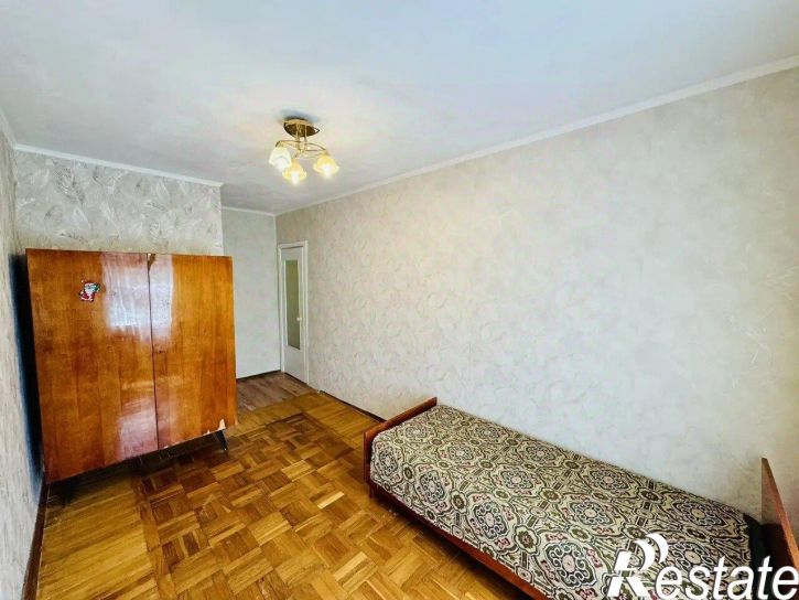 2-комн квартира улица Трудовой Славы, 12,  д. 12