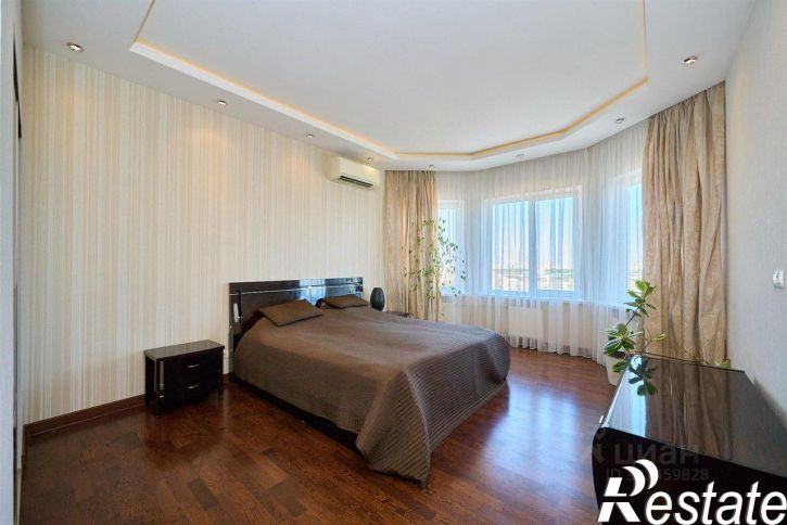 4-комн квартира Гаражная улица, 67,  д. 67