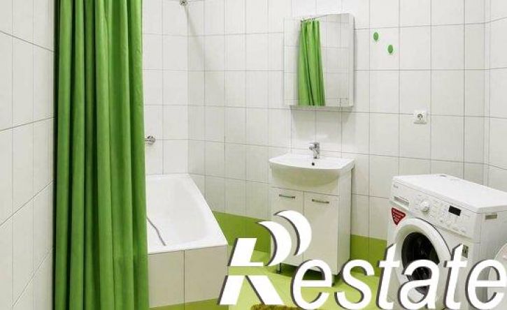 1-комн квартира Заполярная улица, 52,  д. 52