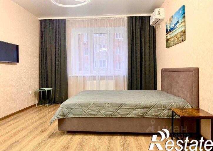 1-комн квартира улица им. Героя Яцкова И.В., 15 к2,  д. 15 к2