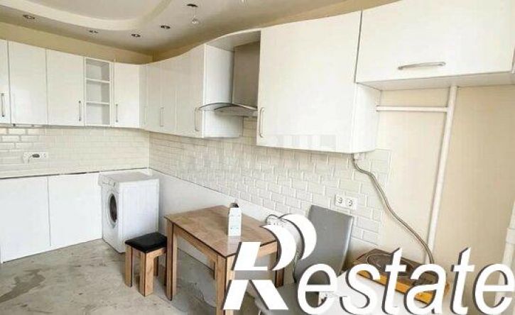 3-комн квартира улица Красных Партизан, 81,  д. 81