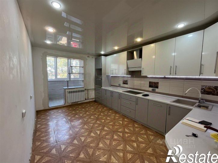 3-комн квартира улица Героя Аверкиева, 14,  д. 14
