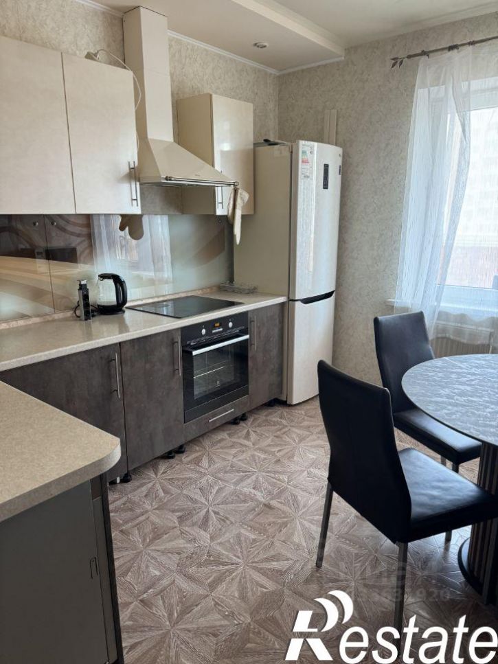 2-комн квартира улица Карякина, 31,  д. 31