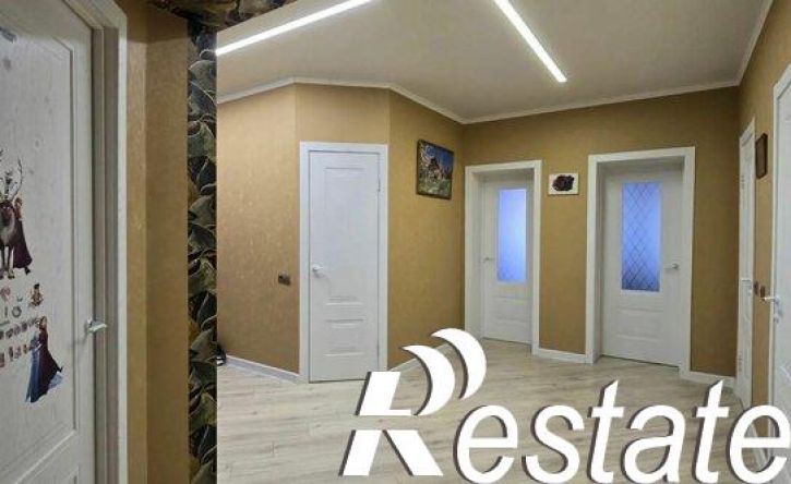 3-комн квартира улица Ветеранов, 83,  д. 83