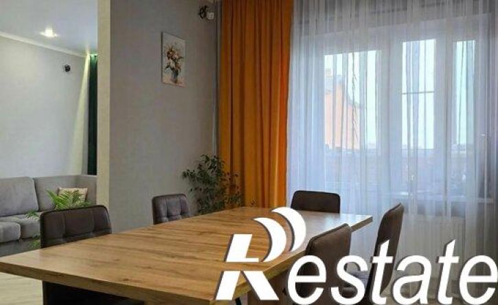 3-комн квартира улица Ветеранов, 83,  д. 83