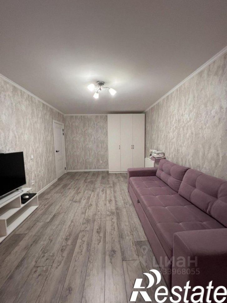 3-комн квартира улица Героя Аверкиева, 18,  д. 18