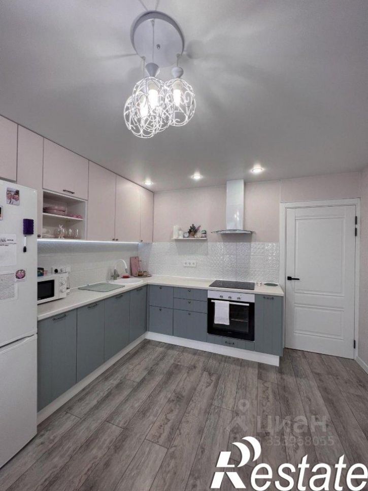 3-комн квартира улица Героя Аверкиева, 18,  д. 18