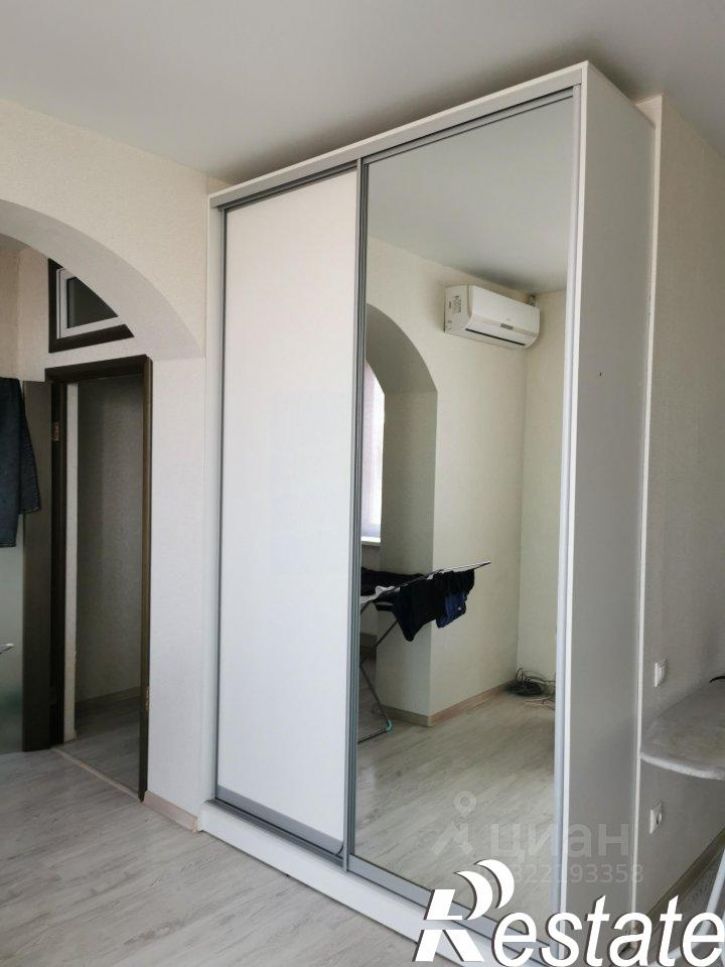 2-комн квартира проспект Чекистов, 39,  д. 39