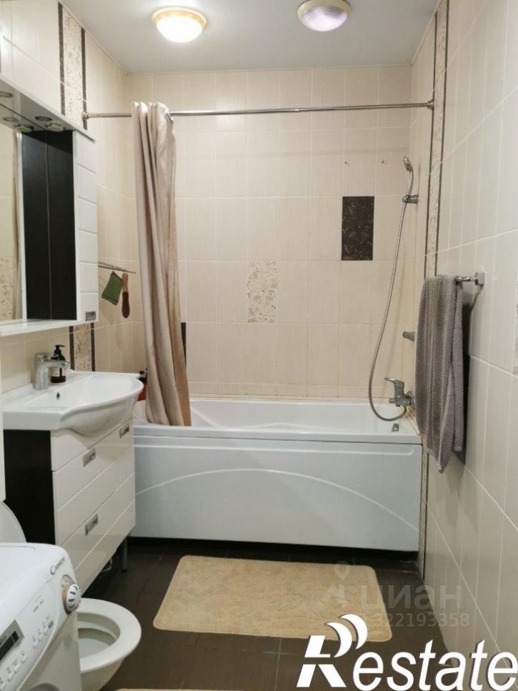 2-комн квартира проспект Чекистов, 39,  д. 39