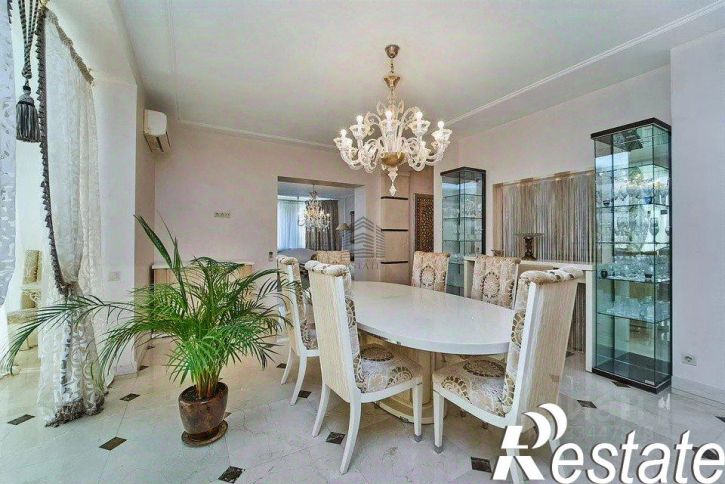 5-комн квартира Офицерская улица, 36,  д. 36