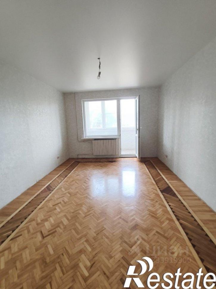 3-комн квартира проспект Чекистов, 5,  д. 5