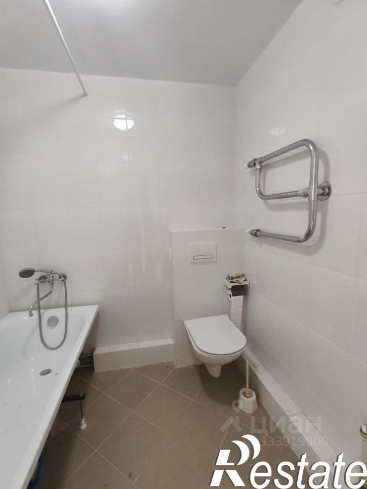 3-комн квартира проспект Чекистов, 5,  д. 5
