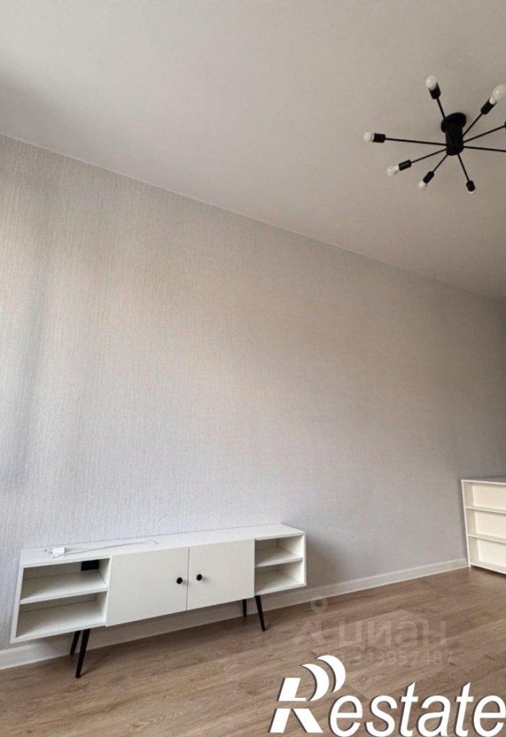 1-комн квартира улица Лётчика Позднякова, 2 к20,  д. 2 к20