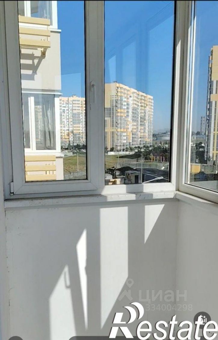 2-комн квартира улица им. генерал-лейтенанта Александра Сапрунова, 37,  д. 37