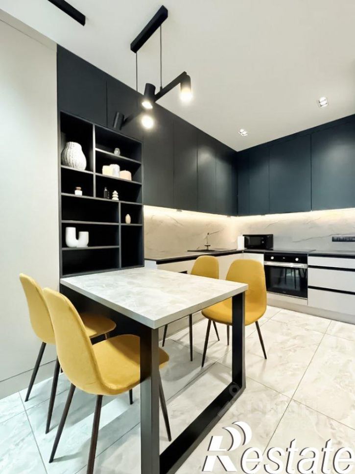 2-комн квартира улица Цезаря Куникова, 24 к1,  д. 24 к1