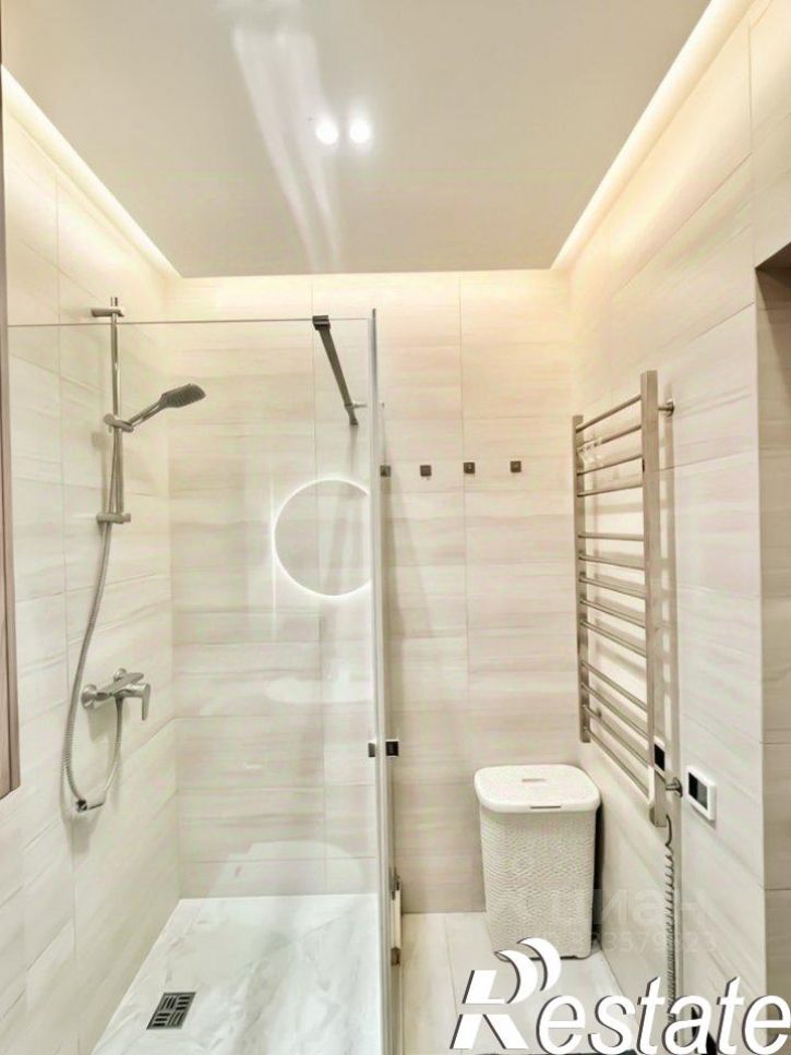 2-комн квартира улица Цезаря Куникова, 24 к1,  д. 24 к1