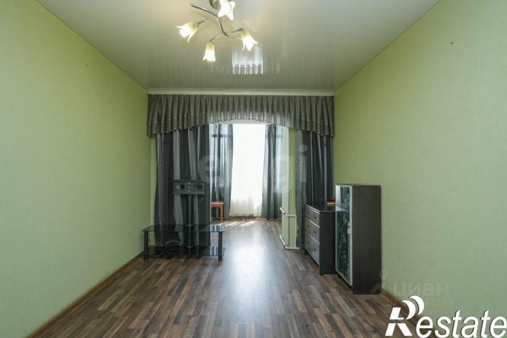 3-комн квартира Ипподромная улица, 53,  д. 53