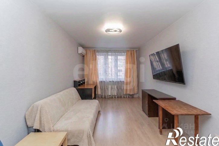 2-комн квартира улица Петра Метальникова, 3/1 к1,  д. 3/1 к1