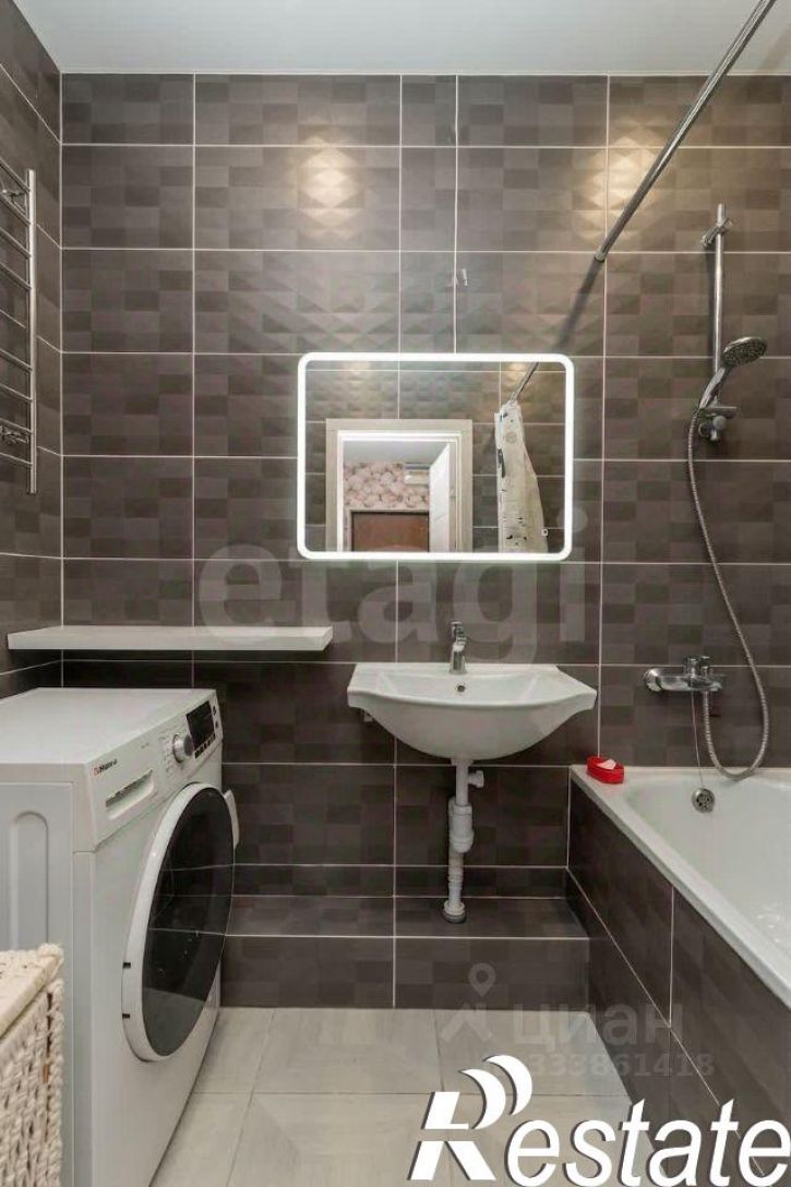 2-комн квартира улица Петра Метальникова, 3/1 к1,  д. 3/1 к1