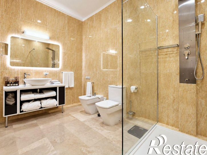 Отдельное здание улица Красных Партизан, 112,  д. 112