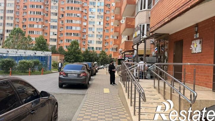 Торговое помещение Восточно-Кругликовская улица, 20,  д. 20