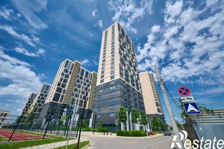 3-комн квартира Обрывная улица, 132/1,  д. 132/1