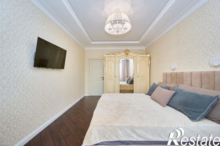 2-комн квартира улица имени Володи Головатого, 174,  д. 174