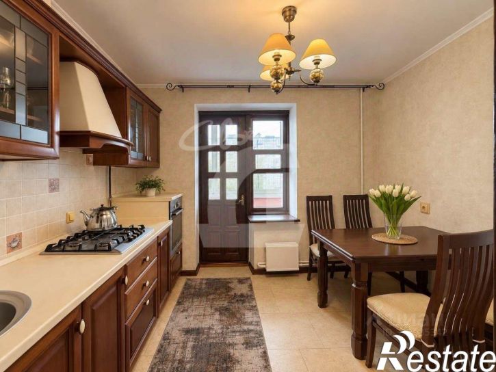 3-комн квартира улица Красных Партизан, 71,  д. 71