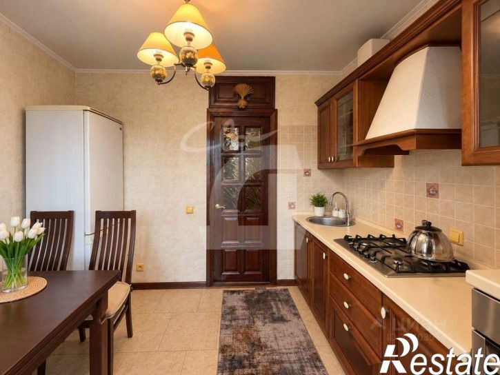 3-комн квартира улица Красных Партизан, 71,  д. 71