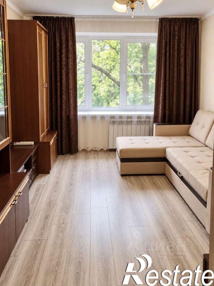 3-комн квартира улица Яна Полуяна, 18,  д. 18