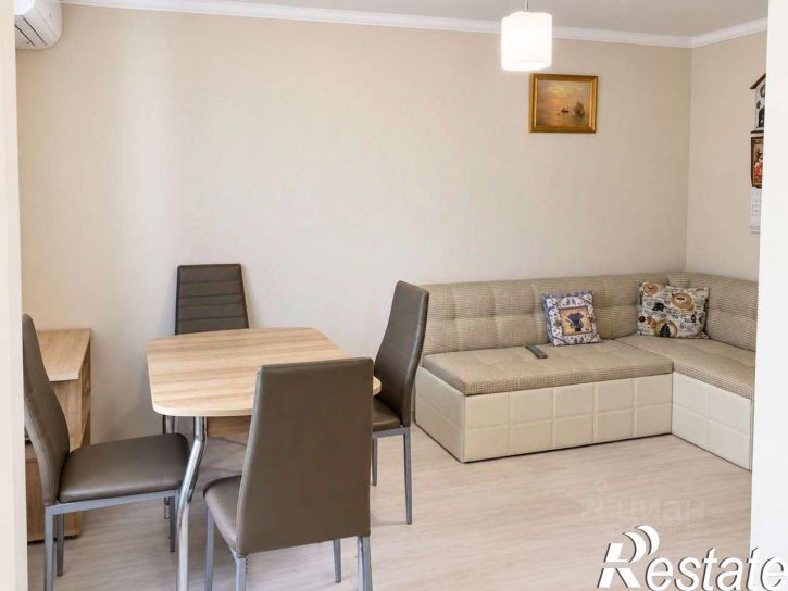 3-комн квартира улица Яна Полуяна, 18,  д. 18