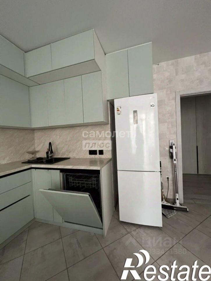 2-комн квартира Домбайская улица, 55 к3,  д. 55 к3
