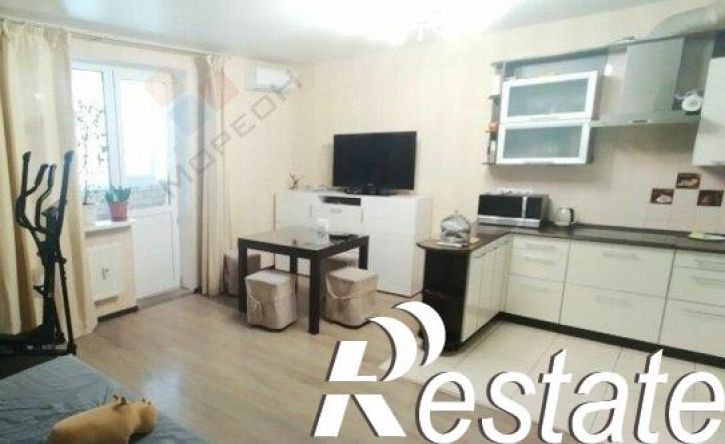 3-комн квартира Российская улица, 72/4,  д. 72/4