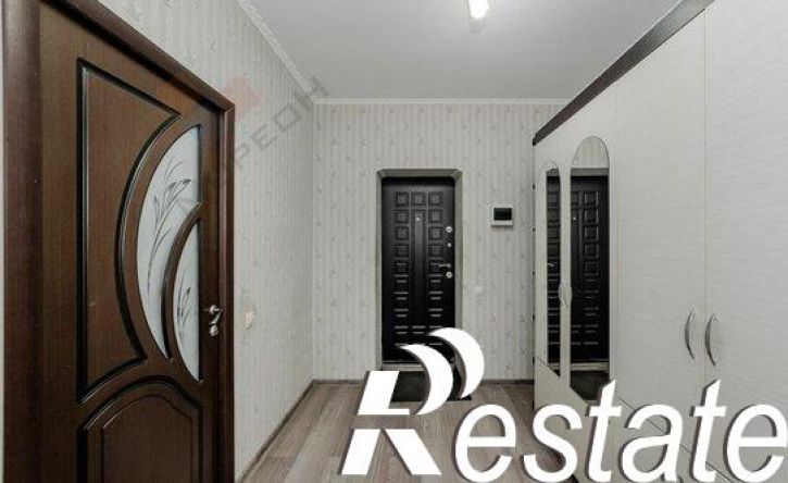 1-комн квартира Заполярная улица, 52,  д. 52