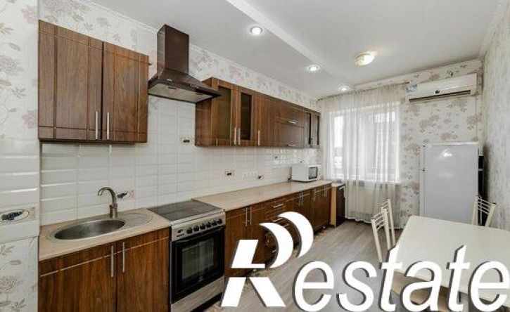 1-комн квартира Заполярная улица, 52,  д. 52
