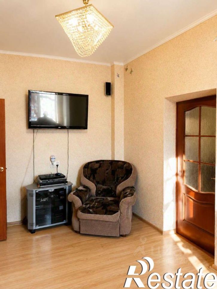 2-комн квартира улица Орджоникидзе, 89,  д. 89