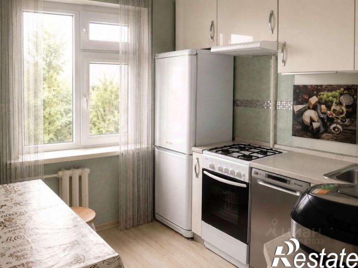 3-комн квартира улица Курчатова, 12,  д. 12
