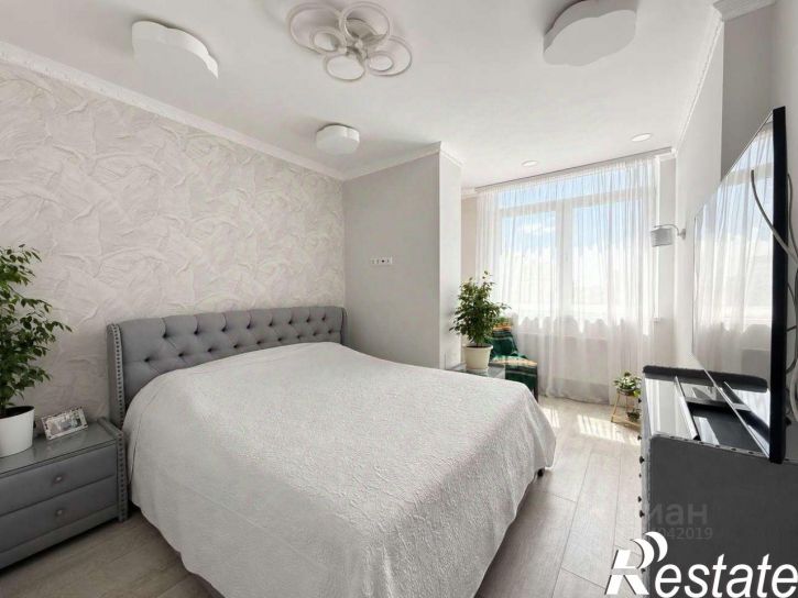3-комн квартира улица 40 лет Победы, 184 к2,  д. 184 к2