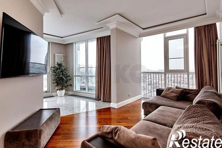4-комн квартира улица Кубанская Набережная, 39,  д. 39