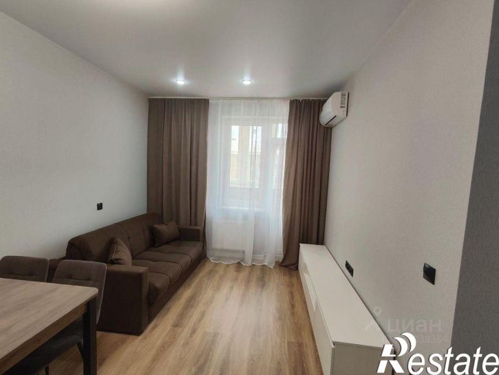 2-комн квартира улица Лётчика Позднякова, 2 к28,  д. 2 к28