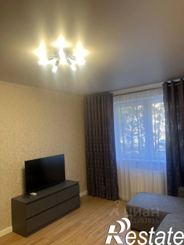 1-комн квартира улица Героев-Разведчиков, 10,  д. 10