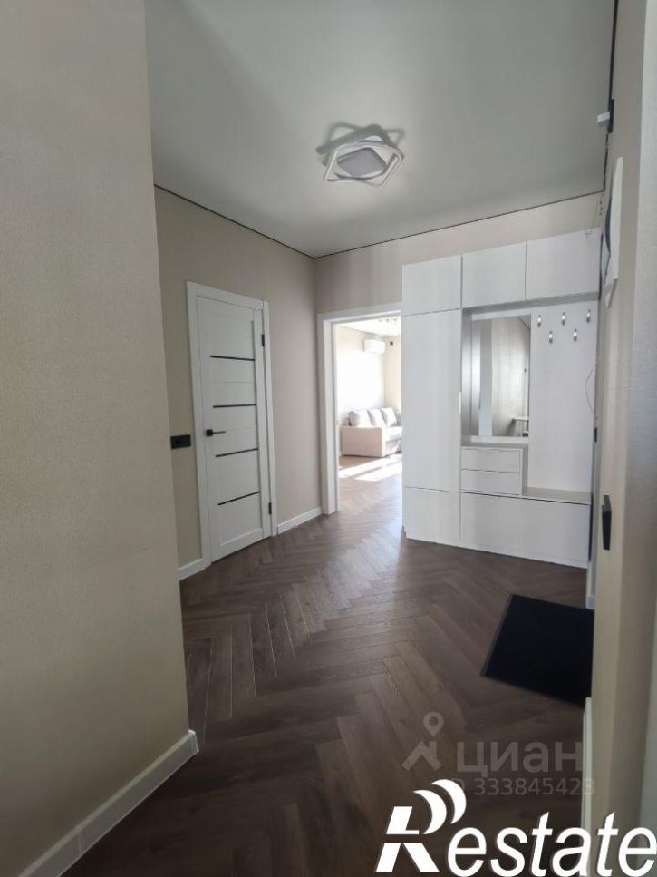 2-комн квартира Питерская улица, 40,  д. 40
