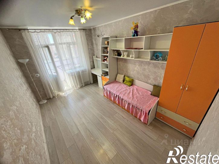 2-комн квартира Домбайская улица, 63,  д. 63