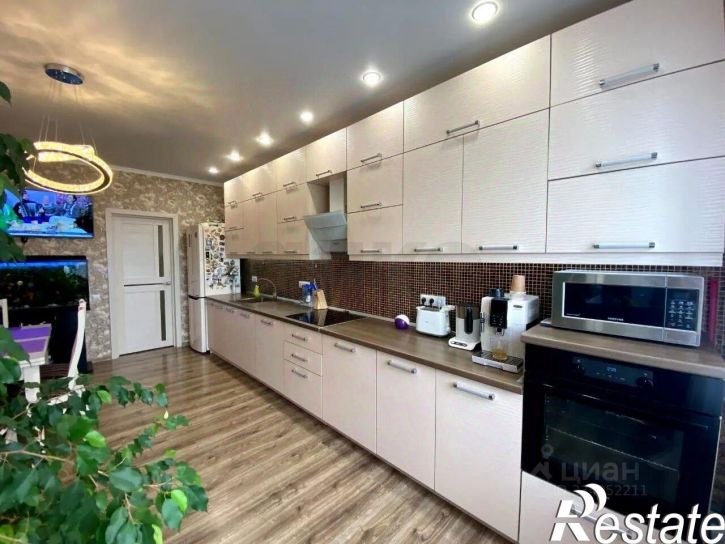 3-комн квартира улица Селезнёва, 4/15 к1,  д. 4/15 к1
