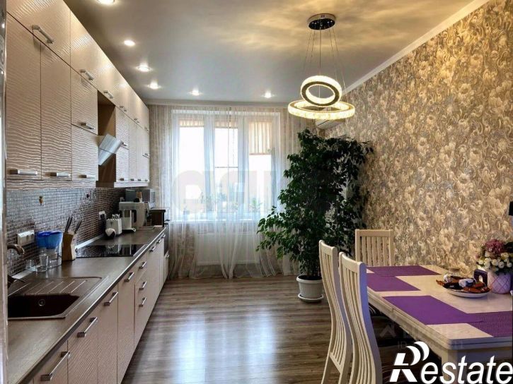 3-комн квартира улица Селезнёва, 4/15 к1,  д. 4/15 к1