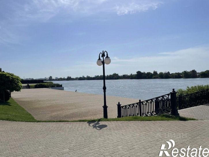2-комн квартира проспект Чекистов, 16,  д. 16