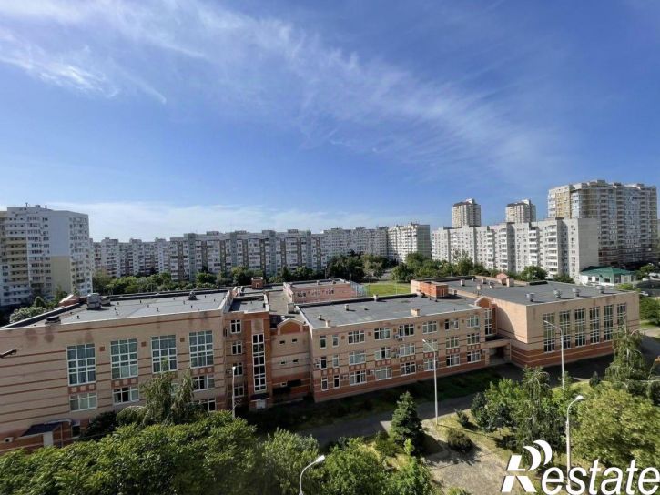 2-комн квартира проспект Чекистов, 16,  д. 16