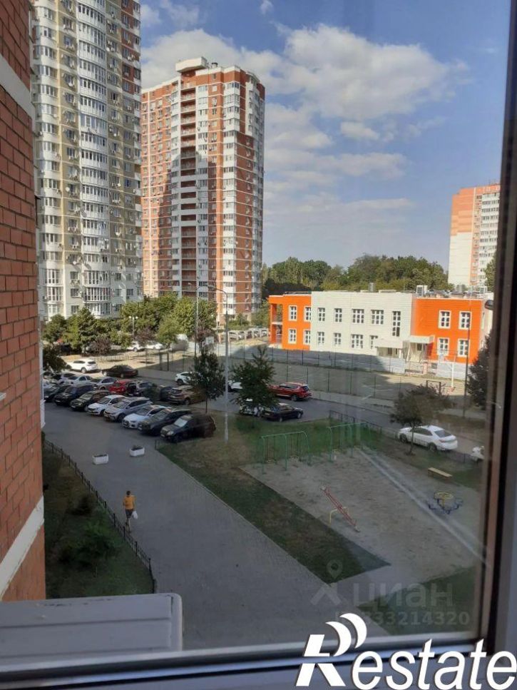 1-комн квартира бульвар Клары Лучко, 10,  д. 10