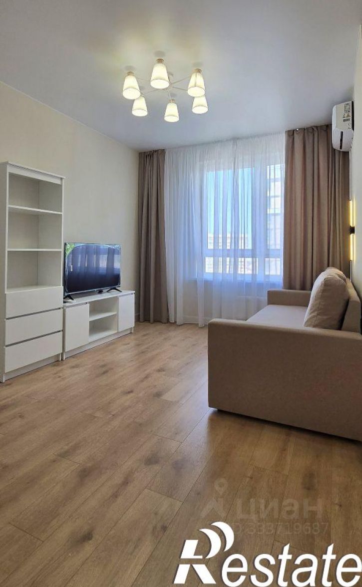 1-комн квартира улица имени Анны Ахматовой, 7 к2,  д. 7 к2